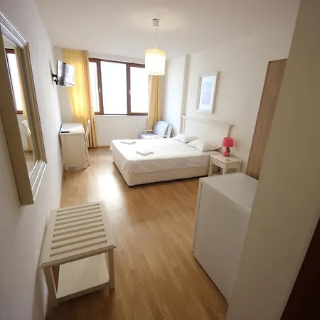 Menada Sun Apartment